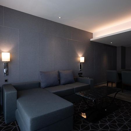 Ayathorn Bangkok Hotel Bagian luar foto