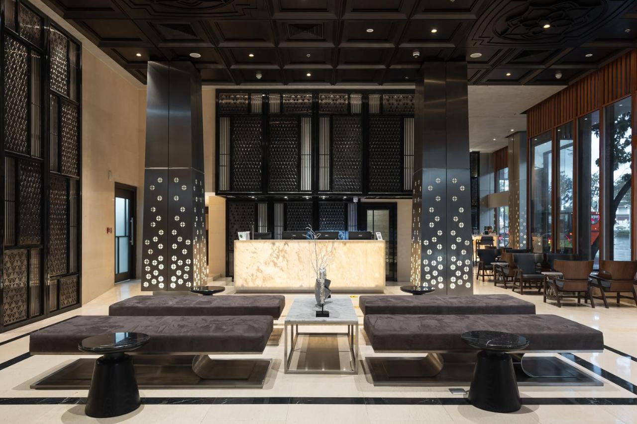 Ayathorn Bangkok Hotel Bagian luar foto