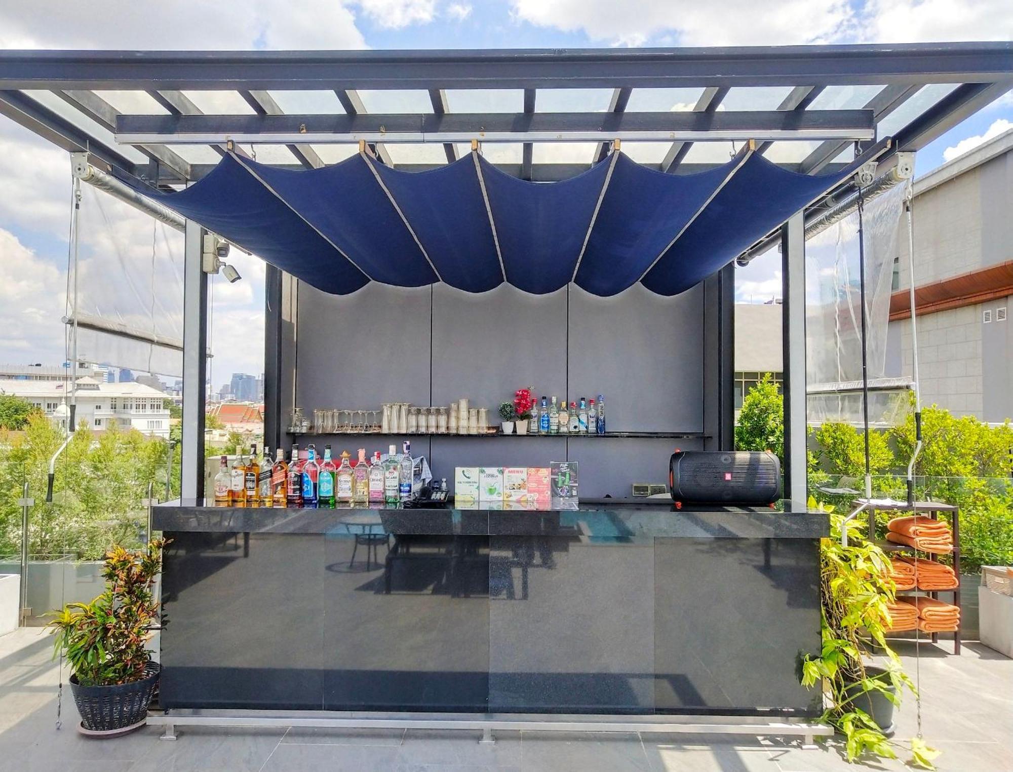 Ayathorn Bangkok Hotel Bagian luar foto